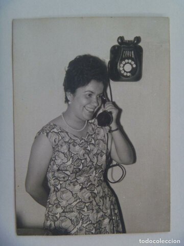 1976 LABORATORIOS DE MEDIOS