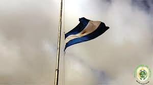 Se decreta la Bandera Nacional.