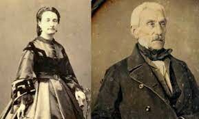 Nace su única hija Mercedes.