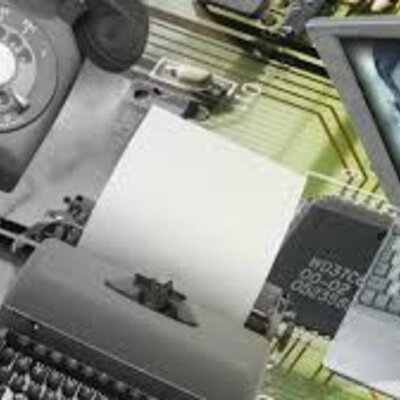 Timeline: Principales momentos de la historia universal sobre la evolución de la tecnología.