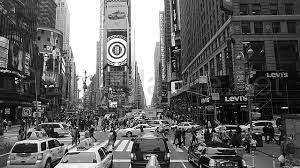 La primera señal luminosa en Times Square en Nueva York.