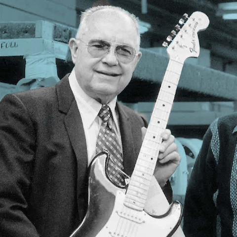Leo Fender passes away.