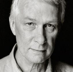 Richard John Roberts (1943-*) y Phillip Allen Sharp (1944-*)