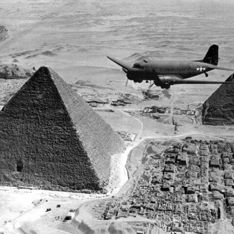 Alemania desembarca tropas en Libia para invadir Egipto