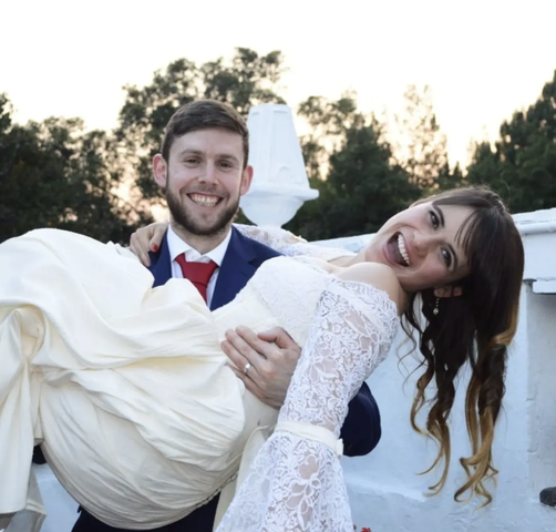 Daniel llega a México a casarse