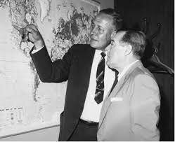 Roger Revelle y Hans Suess