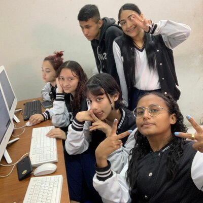 Timeline: NUESTRA EMPRESA