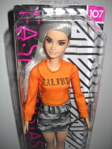 I used to play with dolls and i don't do it now