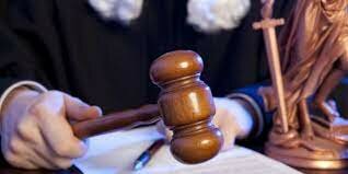 LA TEXTURA ABIERTA DEL DERECHO.