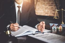 EXAMINAR LA ARGUMENTACIÓN BUSCANDO PERSUADIRY CONVENCER