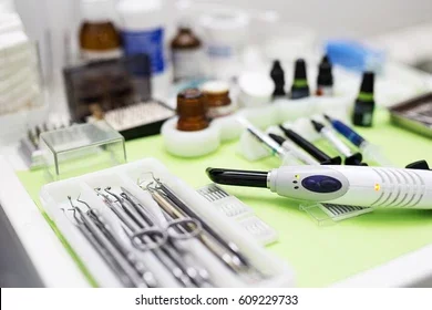 3000 A.C: Que son los materiales dentales?