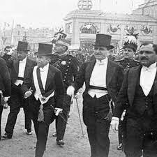 Establecimiento del régimen autoritario