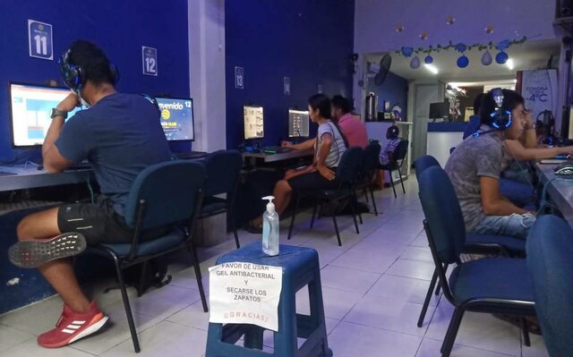 Mi primera vez en un ciber.