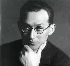 Kurt Lewin.