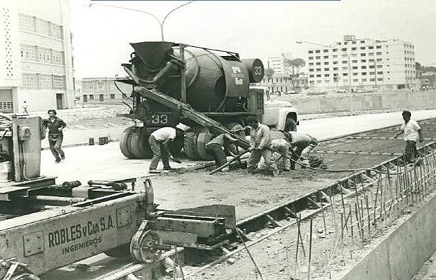 Primer Pavimento en Colombia