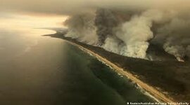 Timeline: Hacia un entendimiento del riesgo global de la tecnociencia: las armas nucleares como paradigma del riesgo tecnocientífico