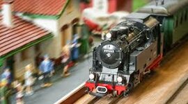 Timeline: model train