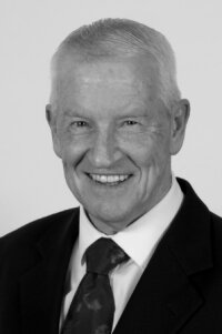 Presidente de ISAK actualidad