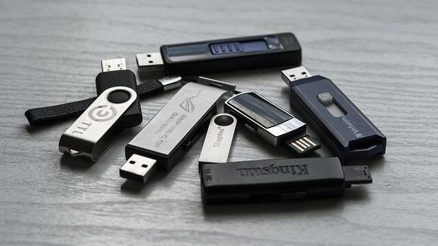 dispositivos de memorias USB