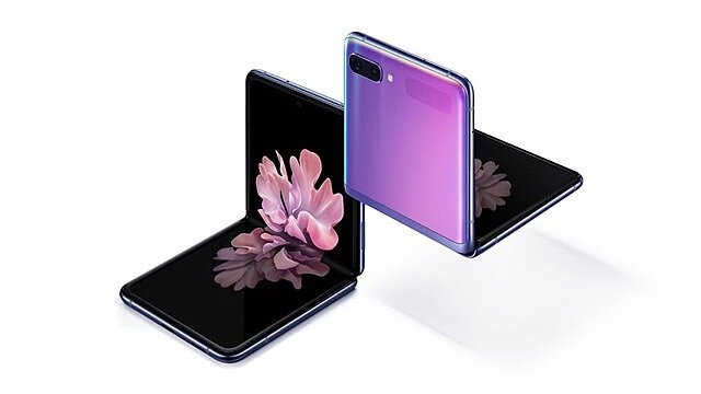 Primer teléfono que se dobla