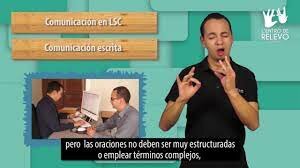 Representante de todas las regiones para facilitar la comunicación entre las personas sordas y oyentes