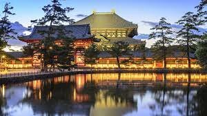 1195 The Todaiji temple at Nara is restored by the Minamoto clan
