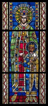 L’imperatore Corrado II autorizza definitivamente la trasmissione ereditaria dei feudi e di titoli, anche fra i feudatari minori