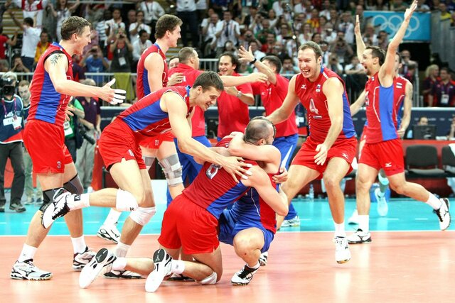 Se organiza el VII Campeonato Mundial Masculino y el VI Femenino.