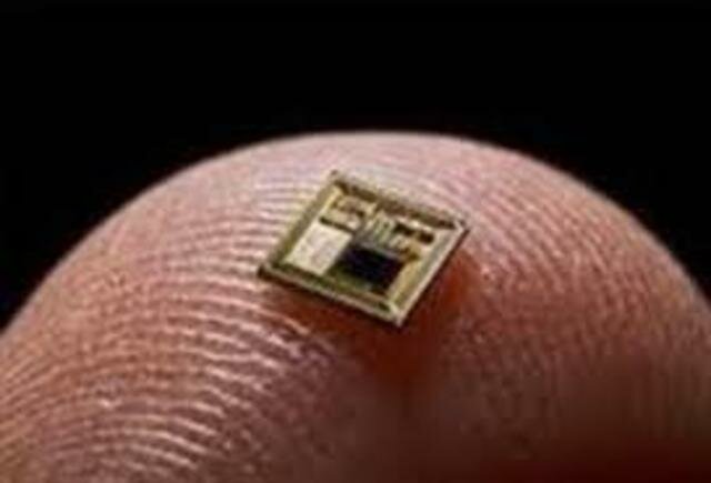 Creación de la calculadora más pequeña del mundo