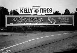 Primer valla publicitaria aparece en NY