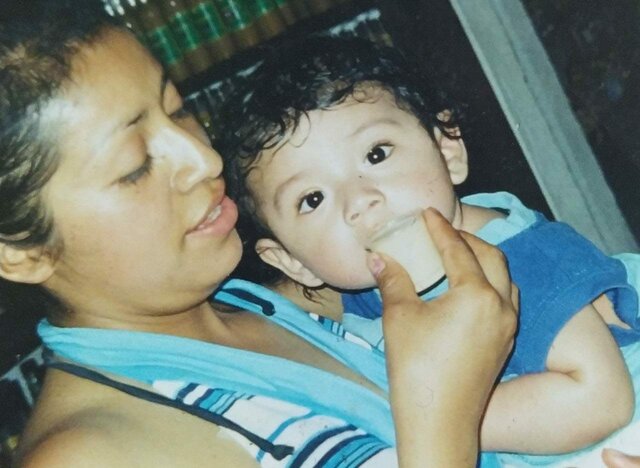 Nacimiento de primer hijo