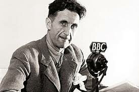 Se manifiesta fascinación por los audiovisuales y la influencia conductista, (Radio, televisión, cine y prensa).