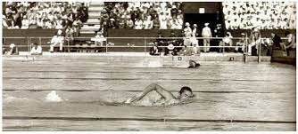 Se divide en carriles la piscina.