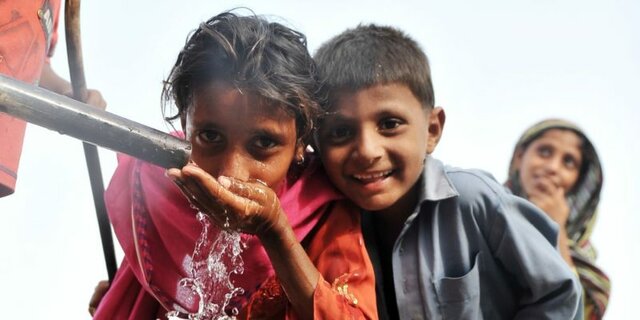 Teorías del desarrollo - Enfoque de las necesidades humanas básicas [1]