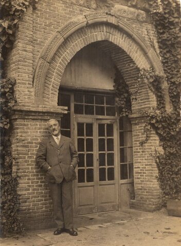 Inicio de la Orientación en España.