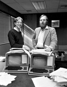 Altair Basic, creado por Bill Gates y Paul Allen