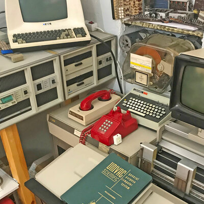 Timeline: La Historia de La Computación