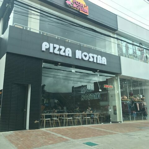 -A comienzos de 1976 entraron Unicentro 1.