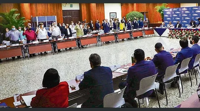 1994 se dio la LEY DE CREACION DEL CONSEJO  SUPERIOR DEL TRABAJO