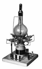 Primer rectificador de arco de mercurio