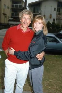 Caitlin helps Michael Solve His Brother William's Murder