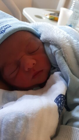 meu primo João nasceu