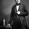 Michael Faraday (1791 a 1867, Británico)