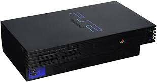 Se lanza al mercado la PlayStation 2 con una potencia gráfica similar a los PC más modernos de la época.