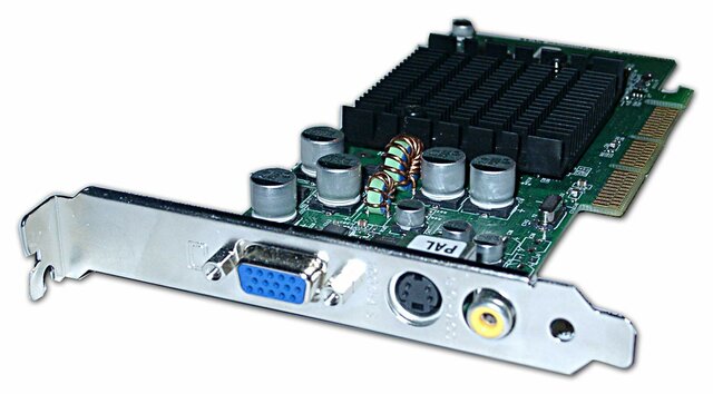 GeForce lanza la tercera generación de GPU con SM 3.0.