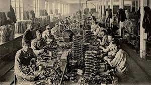 Primera fabrica de alimentos enlatados