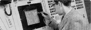 Comercialización del primer CAD