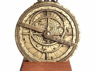 RELOJ: ASTROLABIO