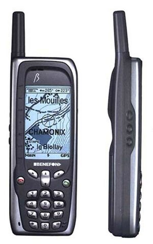 Primer móvil con GPS