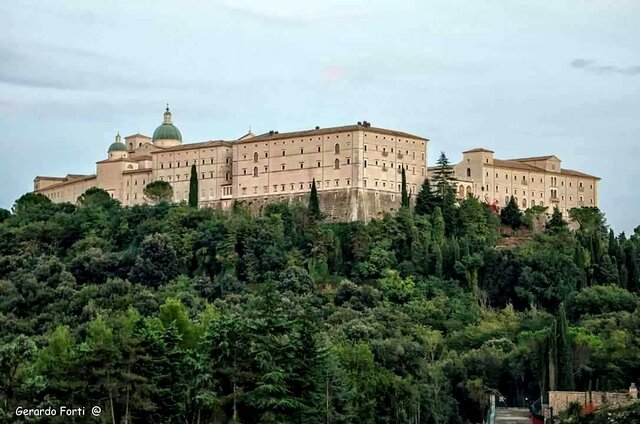 Fondazione dell'abbazia di Montecassino